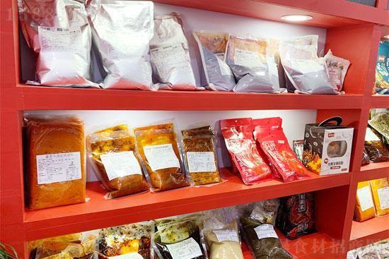 巧樂廚,值得信賴的火鍋燒烤食材供應鏈!巧樂廚參加2021鄭州火鍋展!