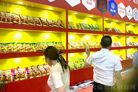 火鍋底料定制專家【新彥瑾食品】亮相鄭州火鍋展,展非凡魅力!
